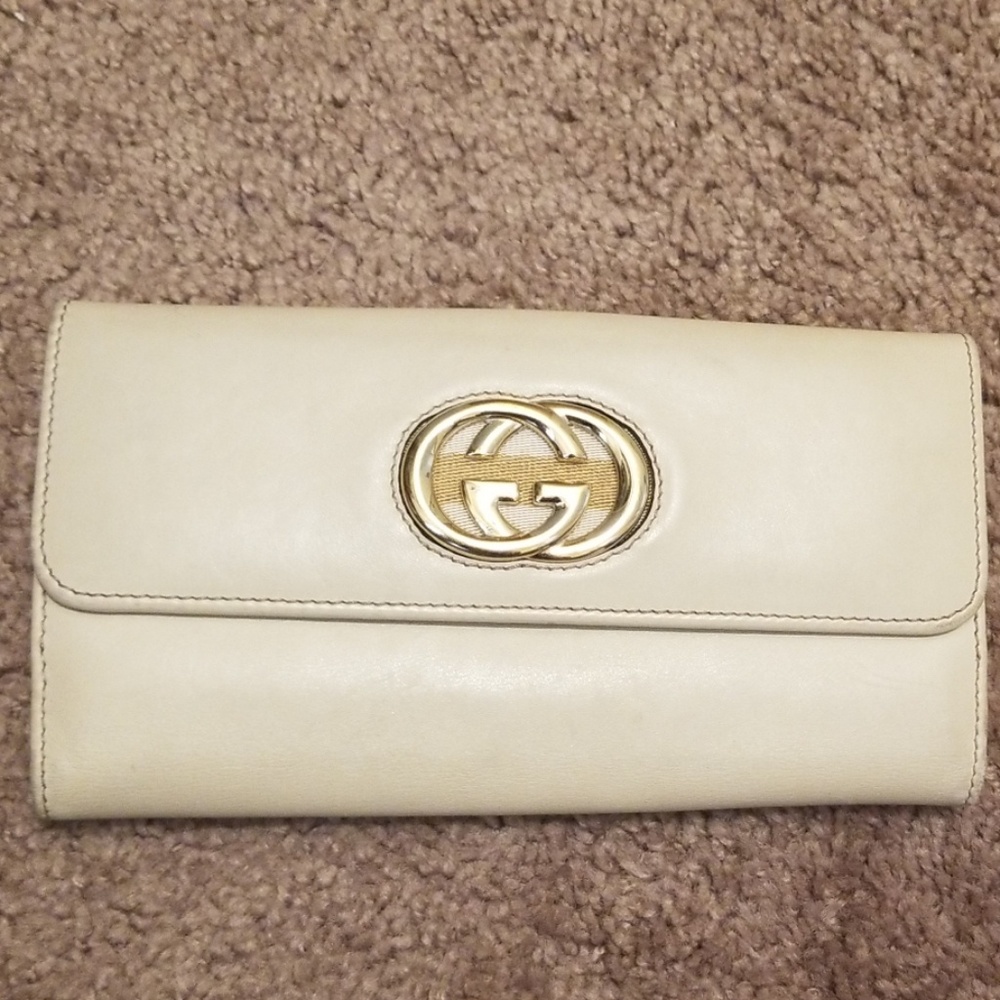 Gucci wallet